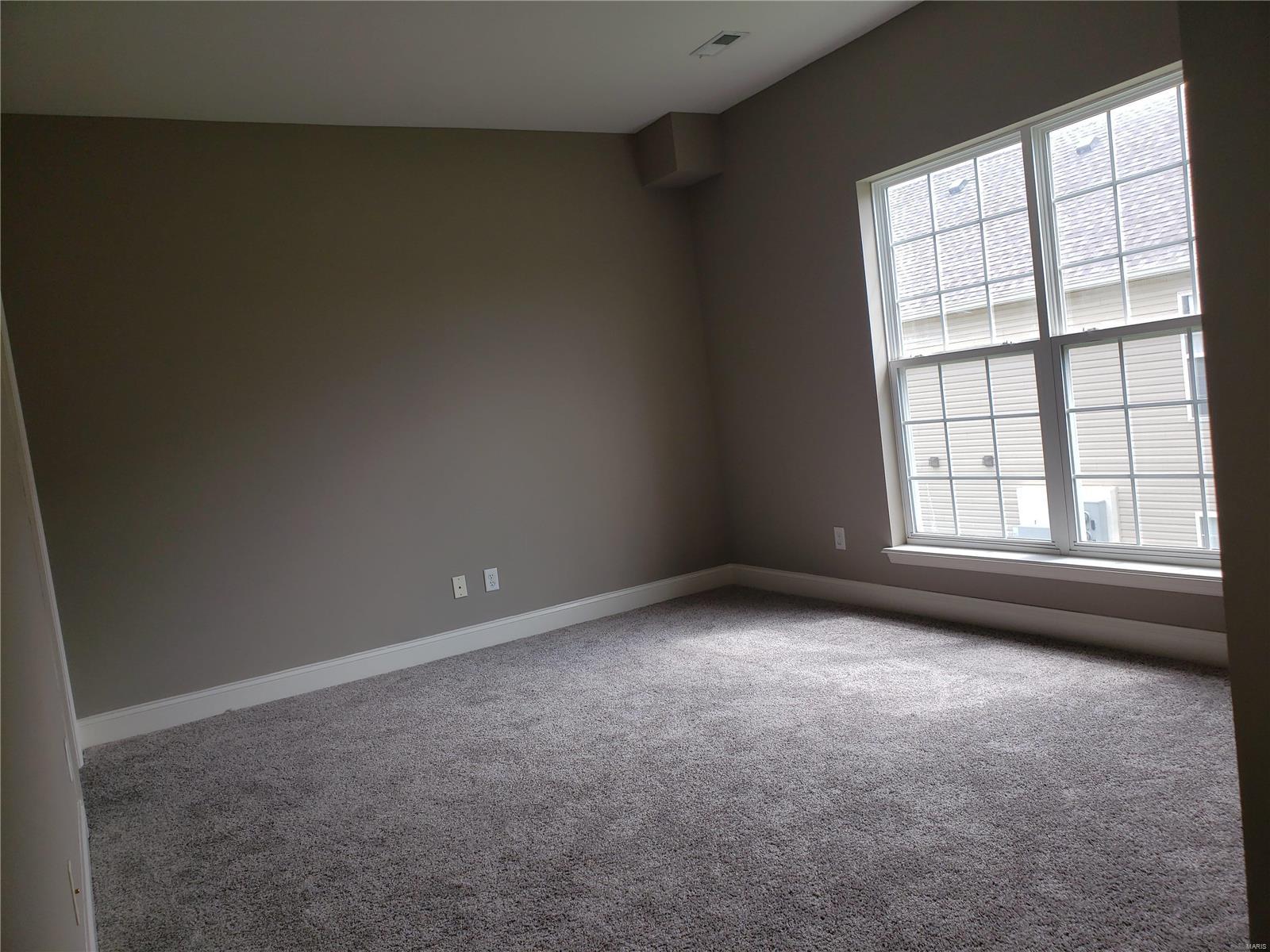 Brookfield Condos Bdy Adj - Residential