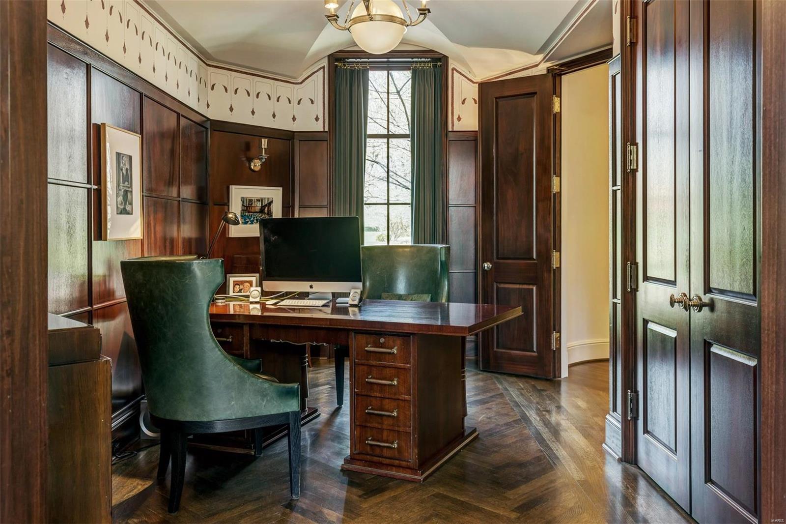 Brentmoor - Residential