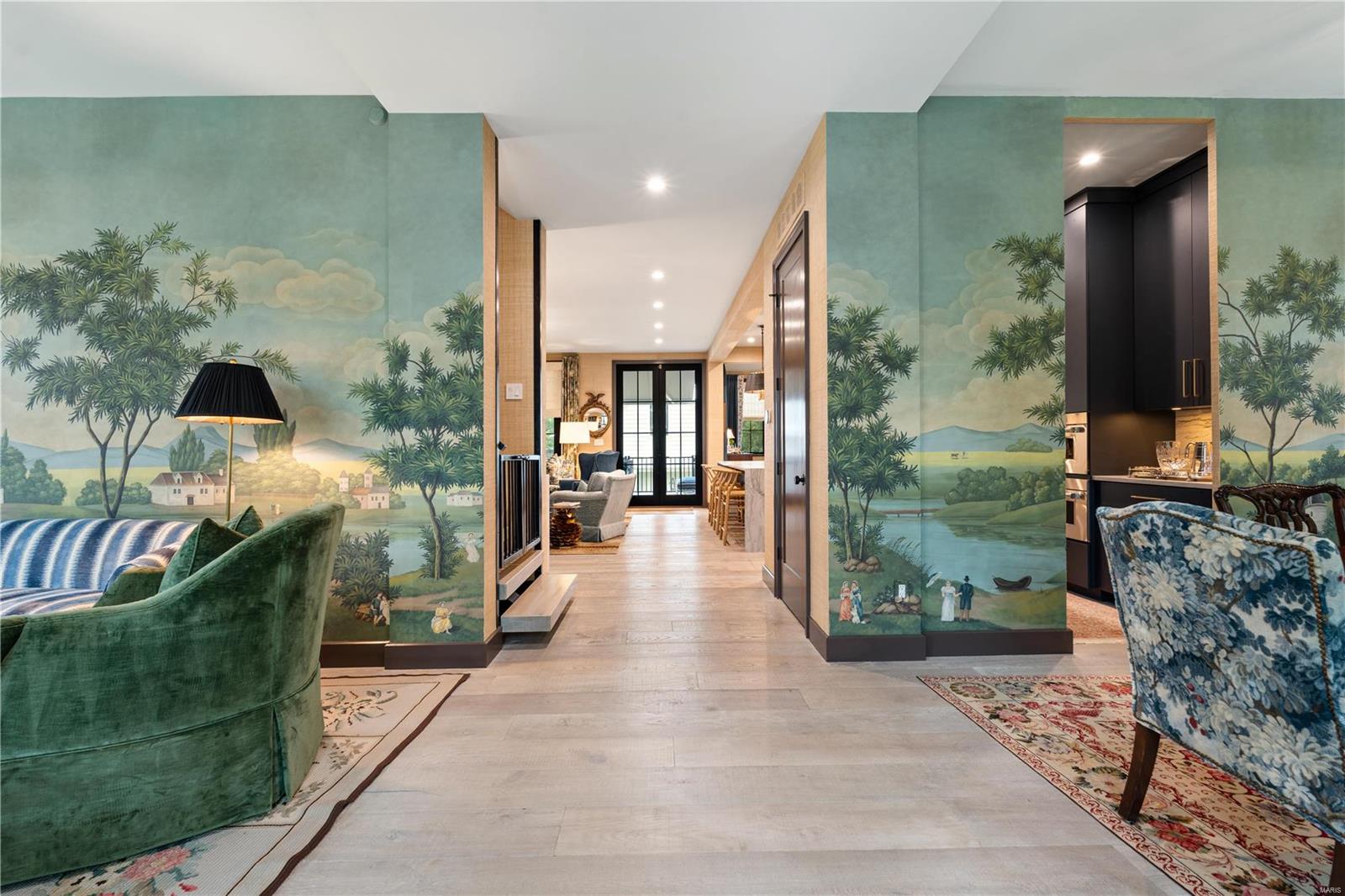 ELSA PLACE - Residential