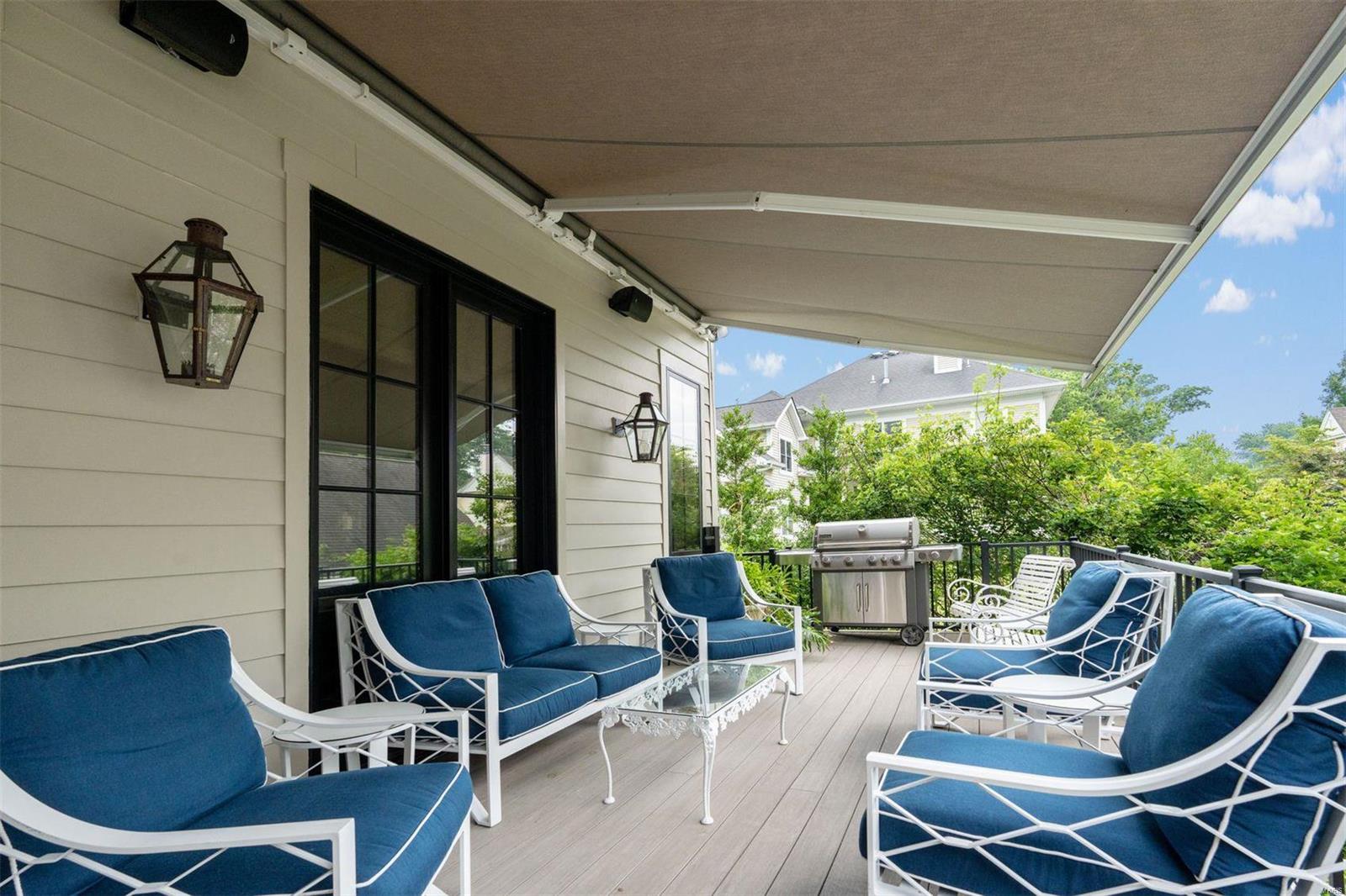 ELSA PLACE - Residential