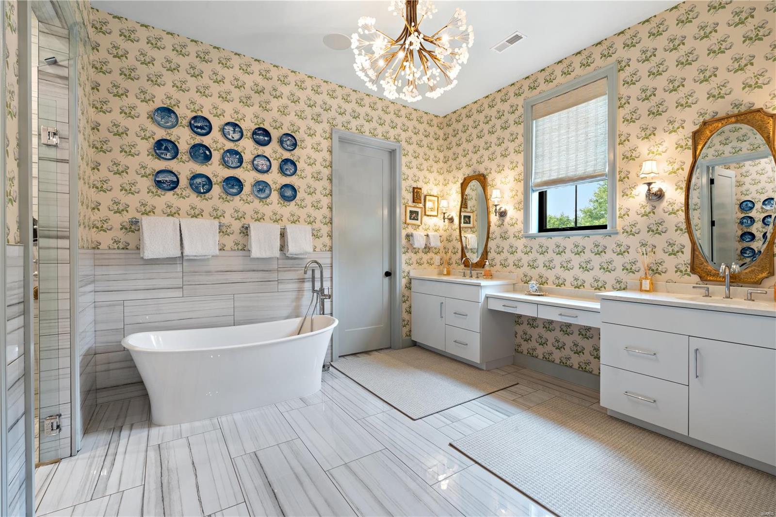 ELSA PLACE - Residential