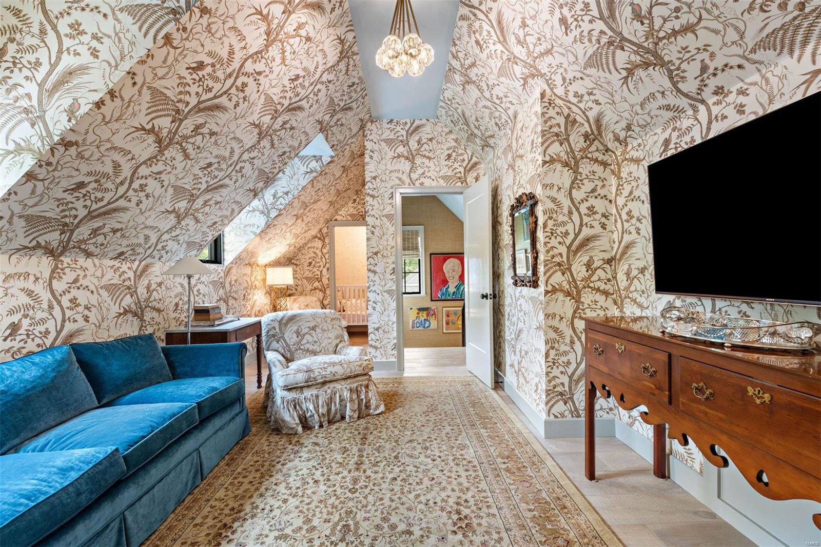 ELSA PLACE - Residential