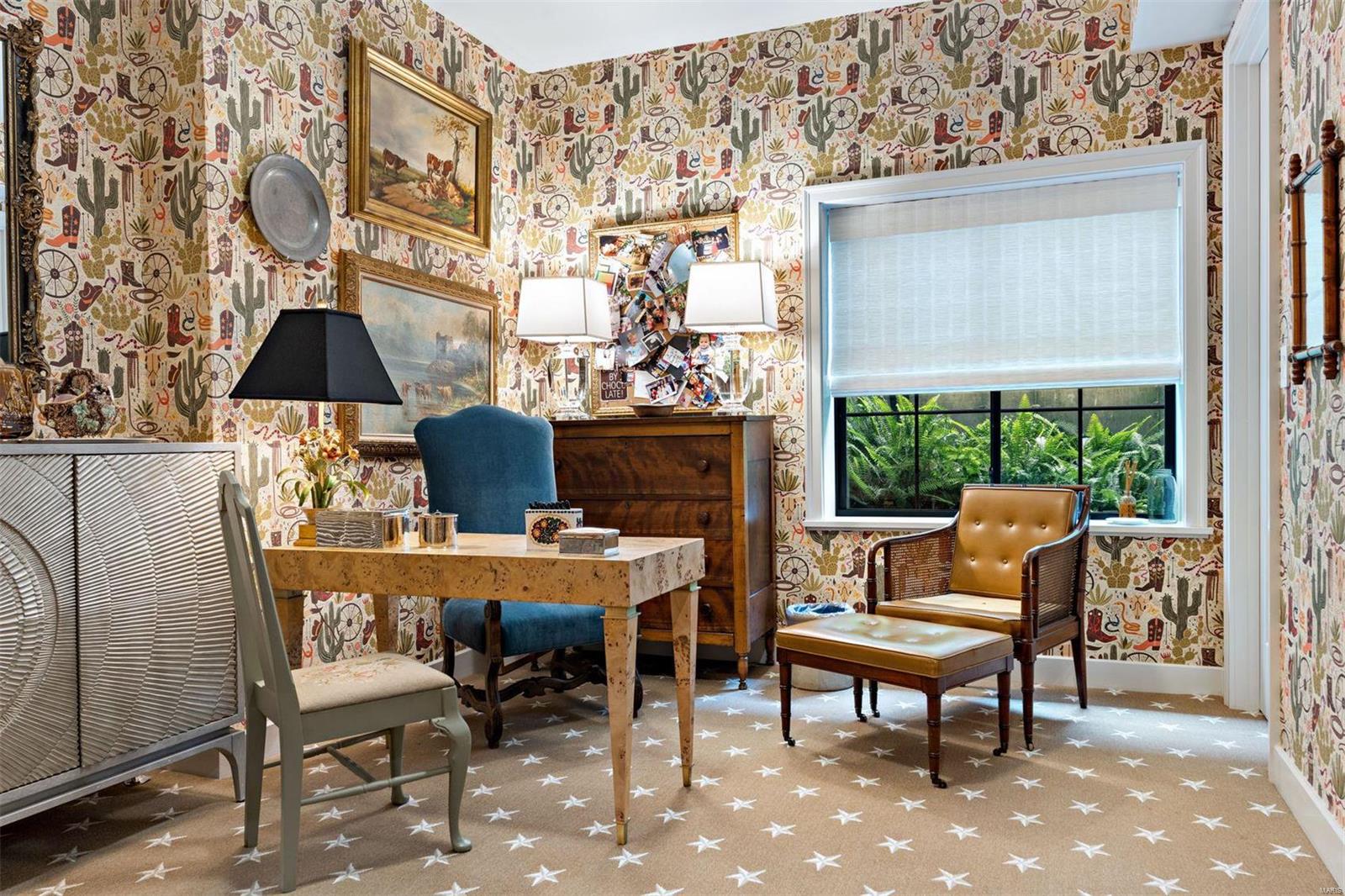 ELSA PLACE - Residential