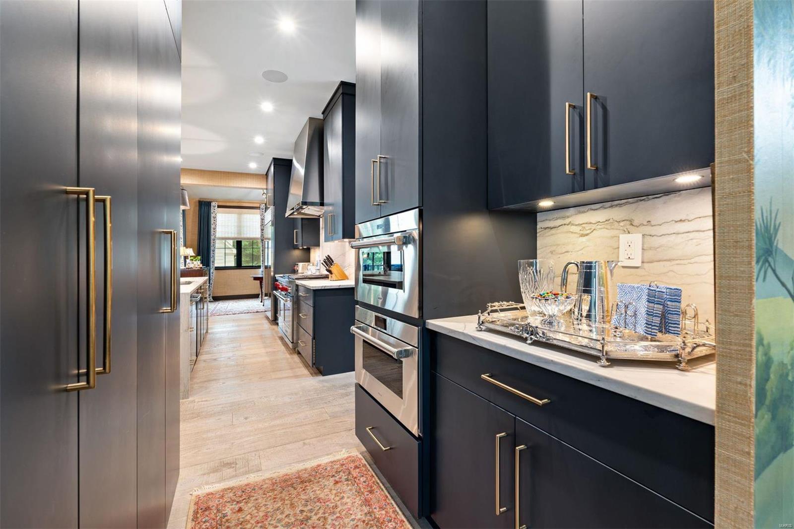 ELSA PLACE - Residential