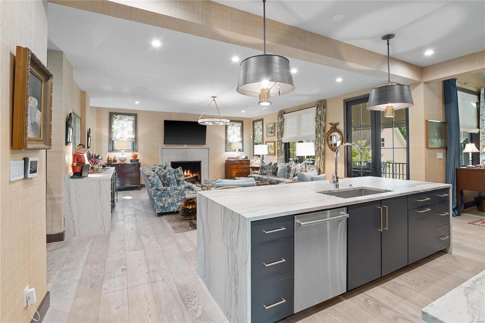 ELSA PLACE - Residential