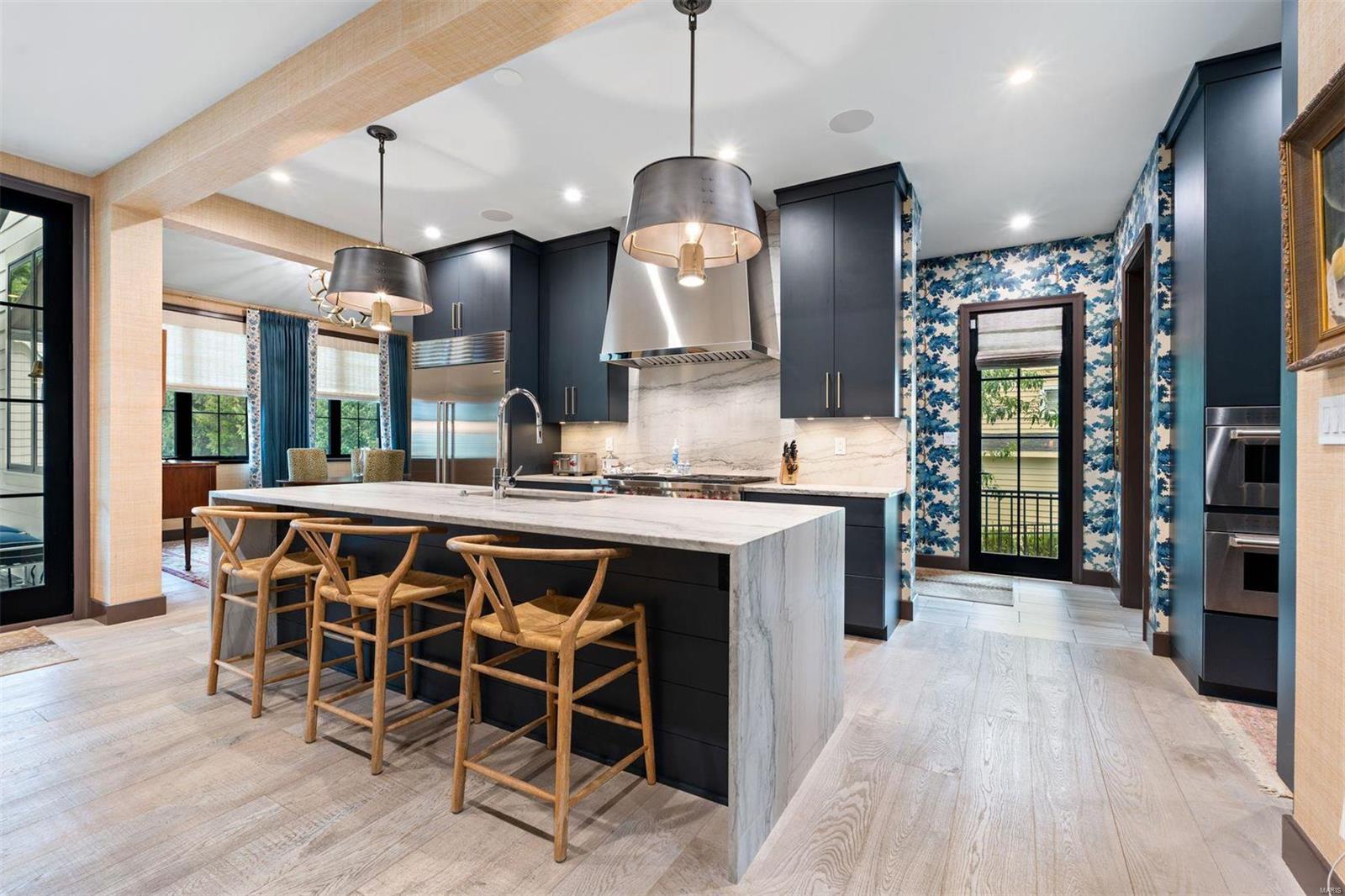 ELSA PLACE - Residential