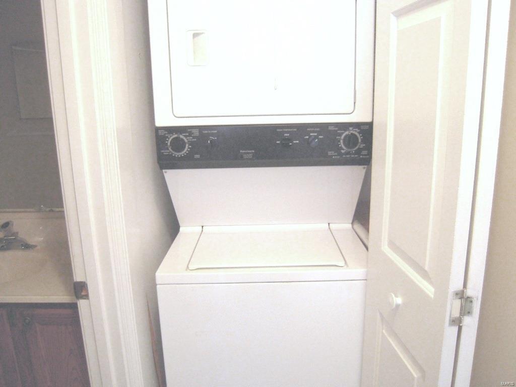 Glendale Gardens Condo - Residential