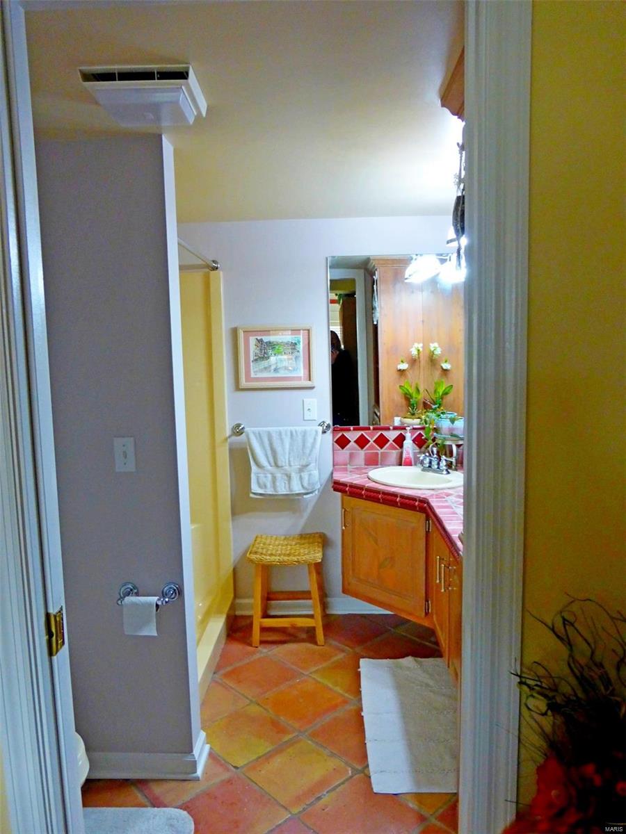 Woodhill Estates - Residential Lease