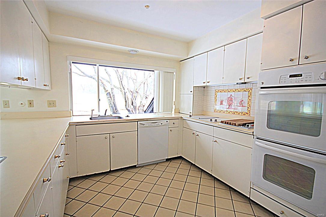 Meadowbrook Country Club - Residential Lease