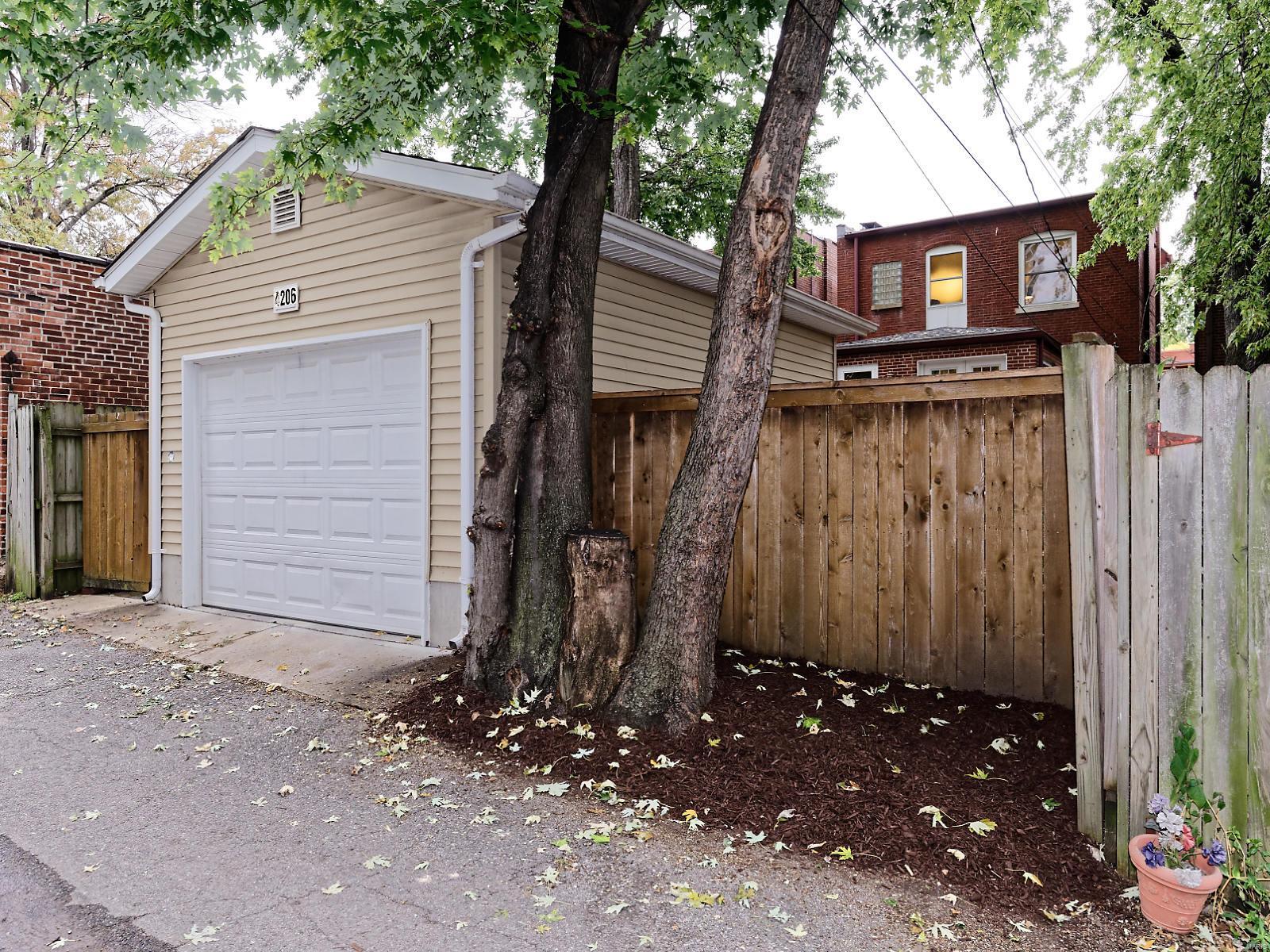 Tyler Place Add - Residential