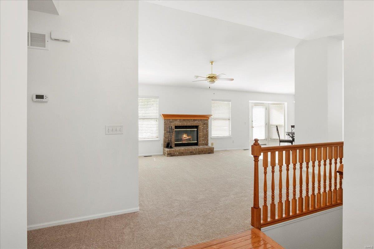 Fenton, Missouri 63026, United States, 4 Bedrooms Bedrooms, ,3 BathroomsBathrooms,Residential,Pending,116523