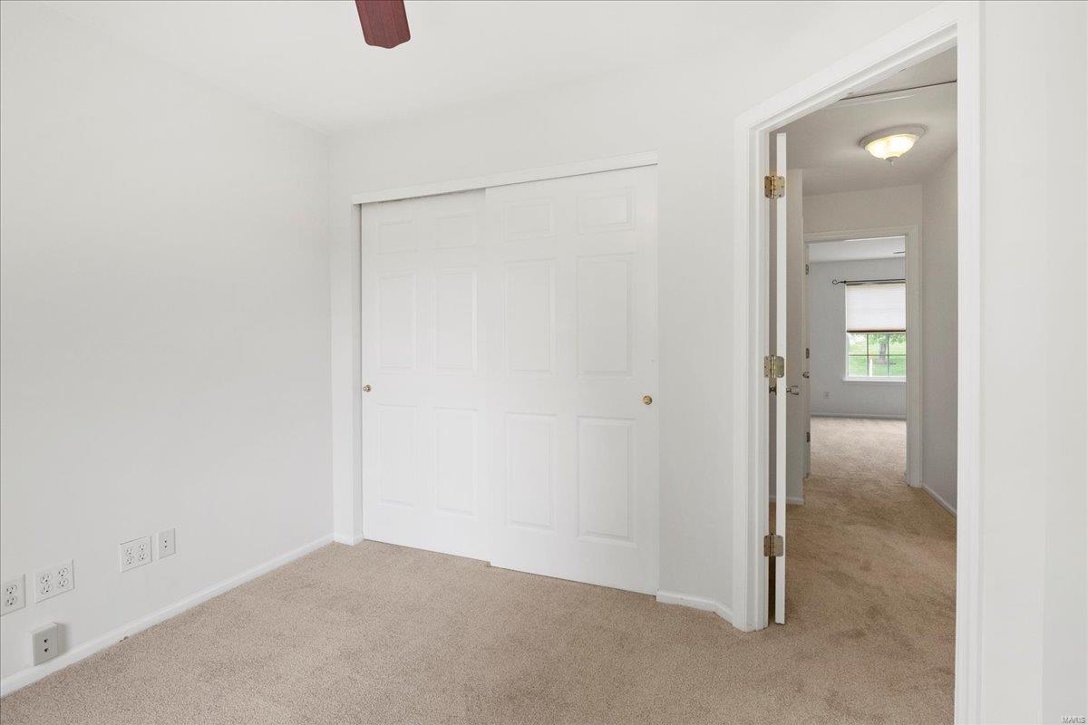 Fenton, Missouri 63026, United States, 4 Bedrooms Bedrooms, ,3 BathroomsBathrooms,Residential,Pending,116523