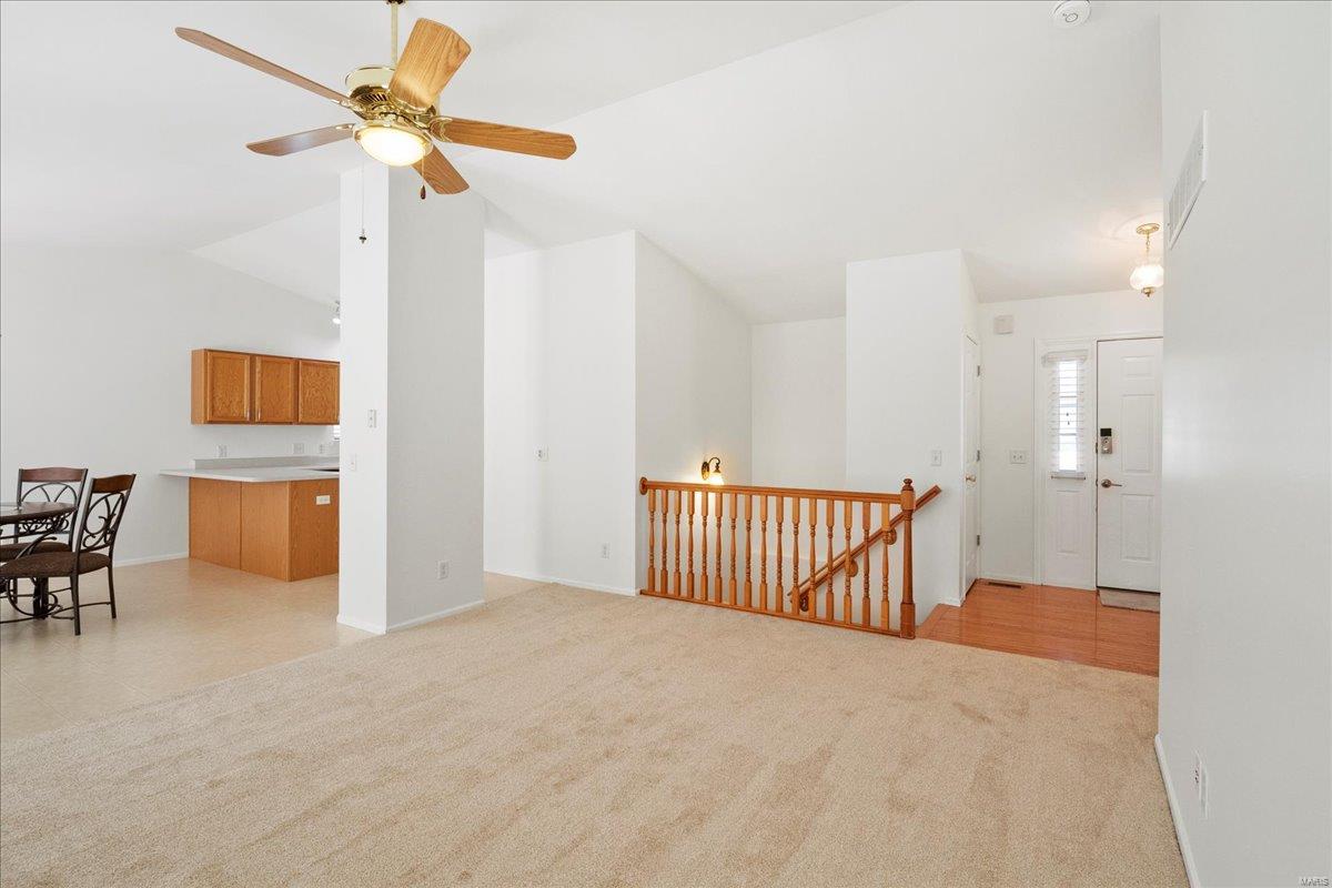 Fenton, Missouri 63026, United States, 4 Bedrooms Bedrooms, ,3 BathroomsBathrooms,Residential,Pending,116523