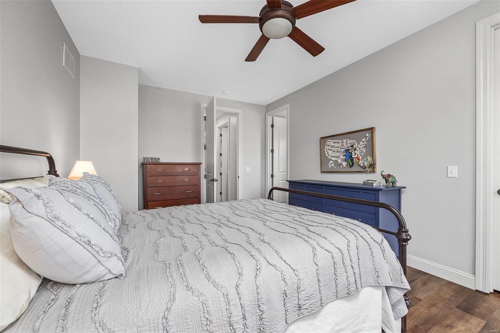 Enclave At Sunnybrook - Residential