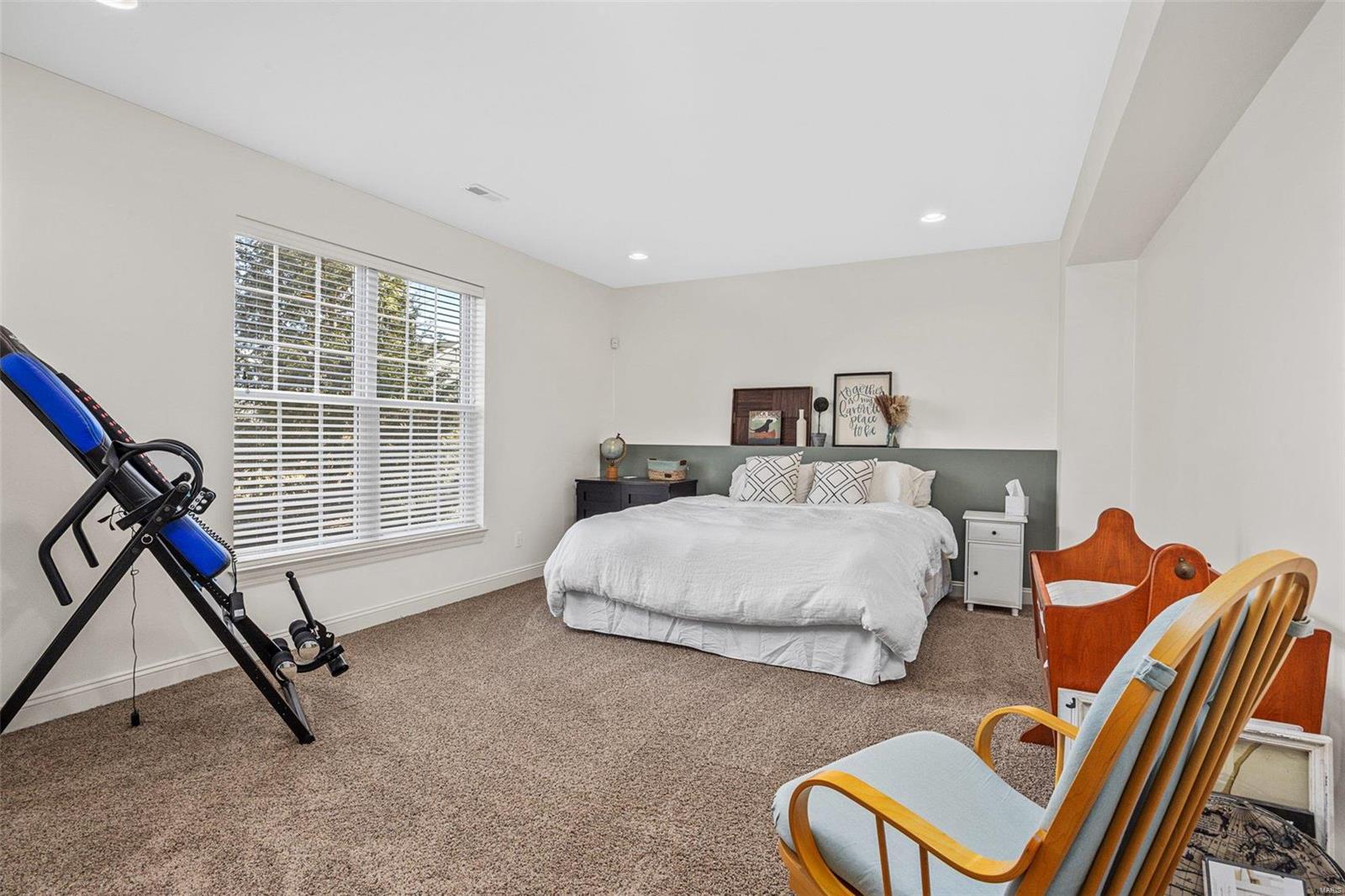 Enclave At Sunnybrook - Residential