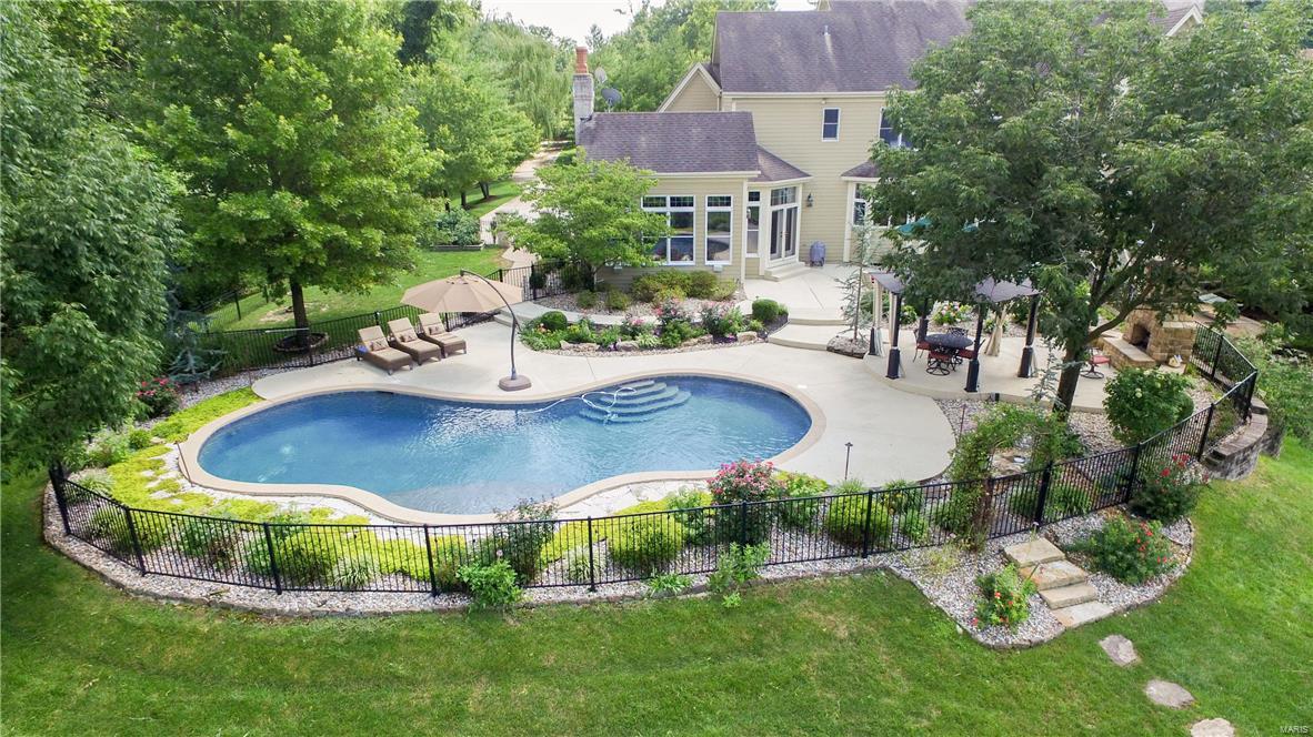 Country Lake Estates - Residential