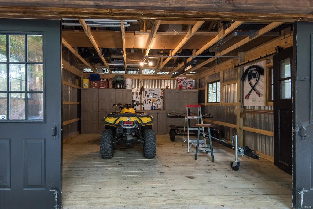 Monarch Hill - Residential