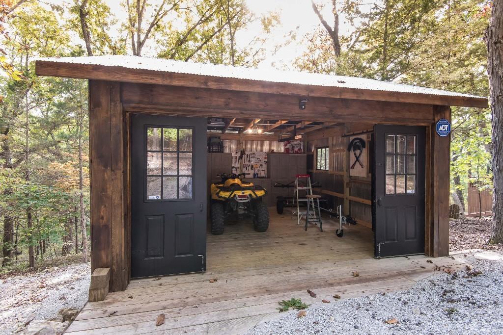 Monarch Hill - Residential