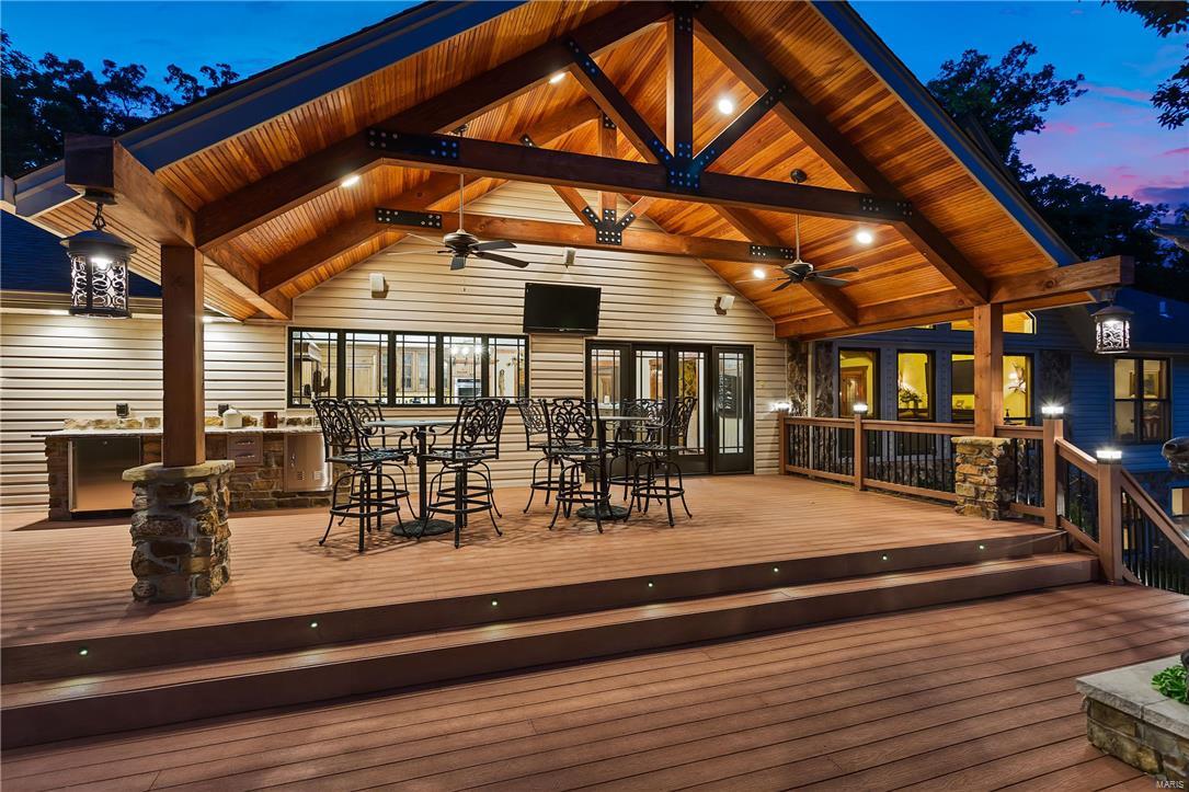 John Wolfs Partition - Residential