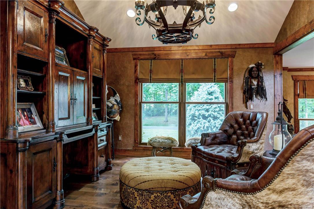 John Wolfs Partition - Residential