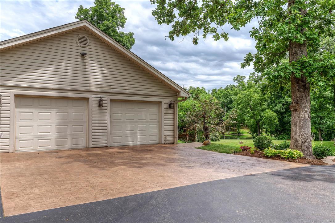 John Wolfs Partition - Residential