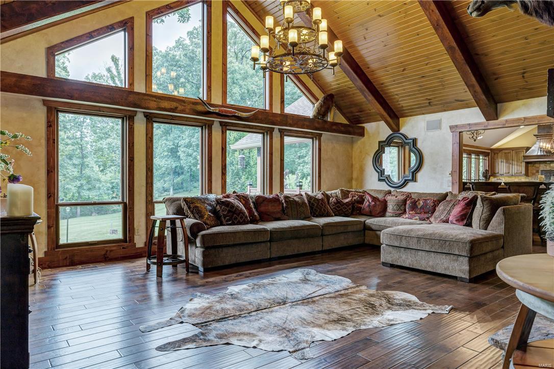 John Wolfs Partition - Residential