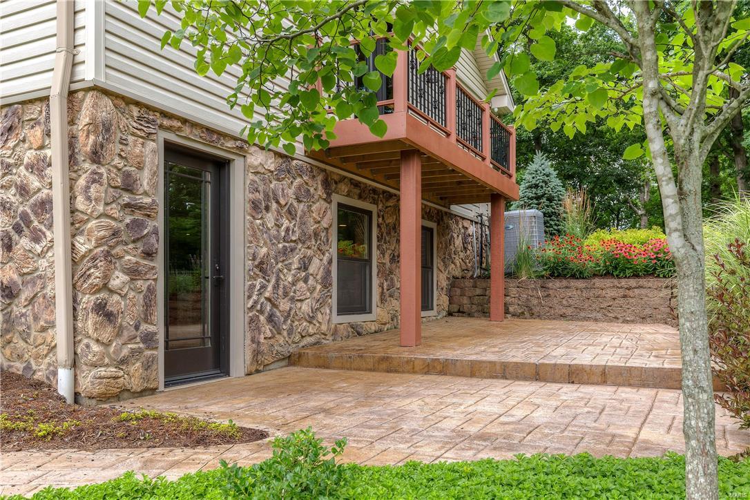 John Wolfs Partition - Residential