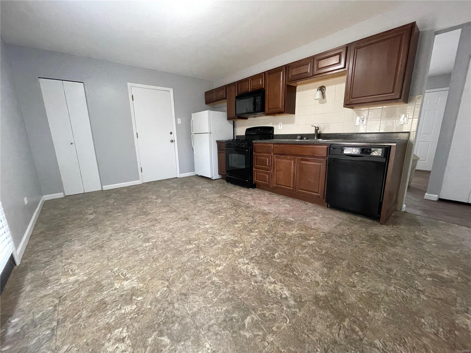 Saint Francis Heights 2 - Residential Lease