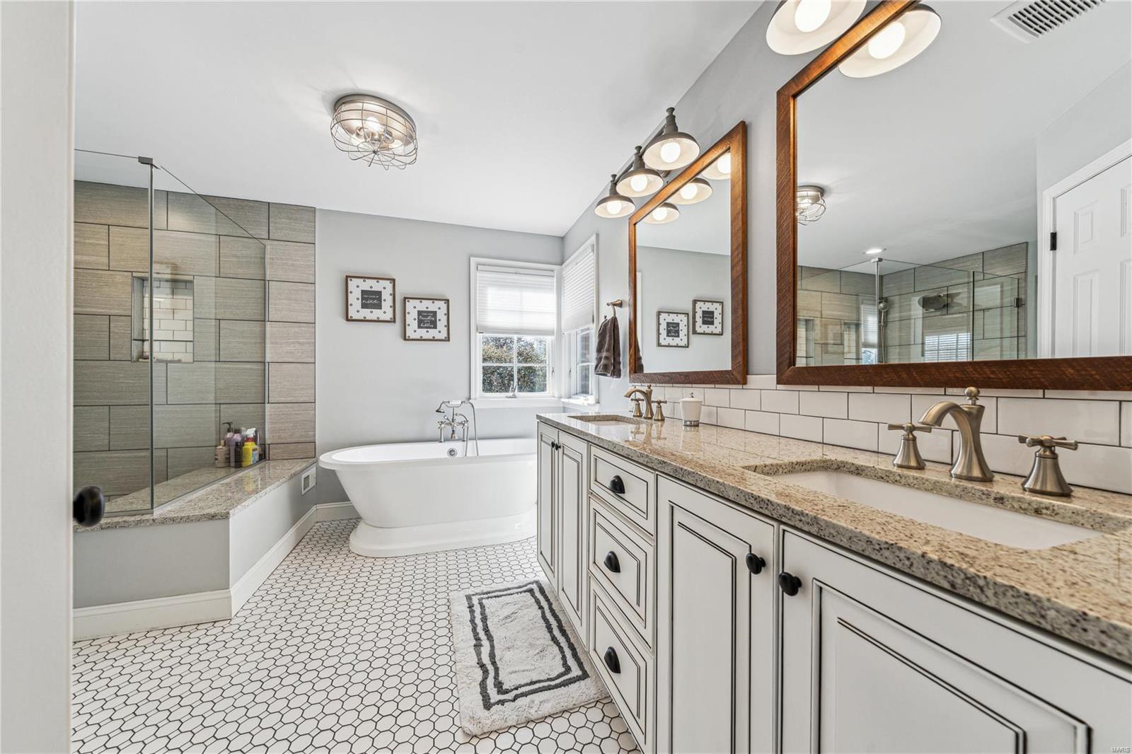 Thornhill Estates 6 - Residential