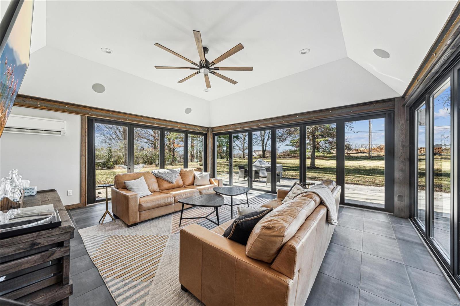 Thornhill Estates 6 - Residential