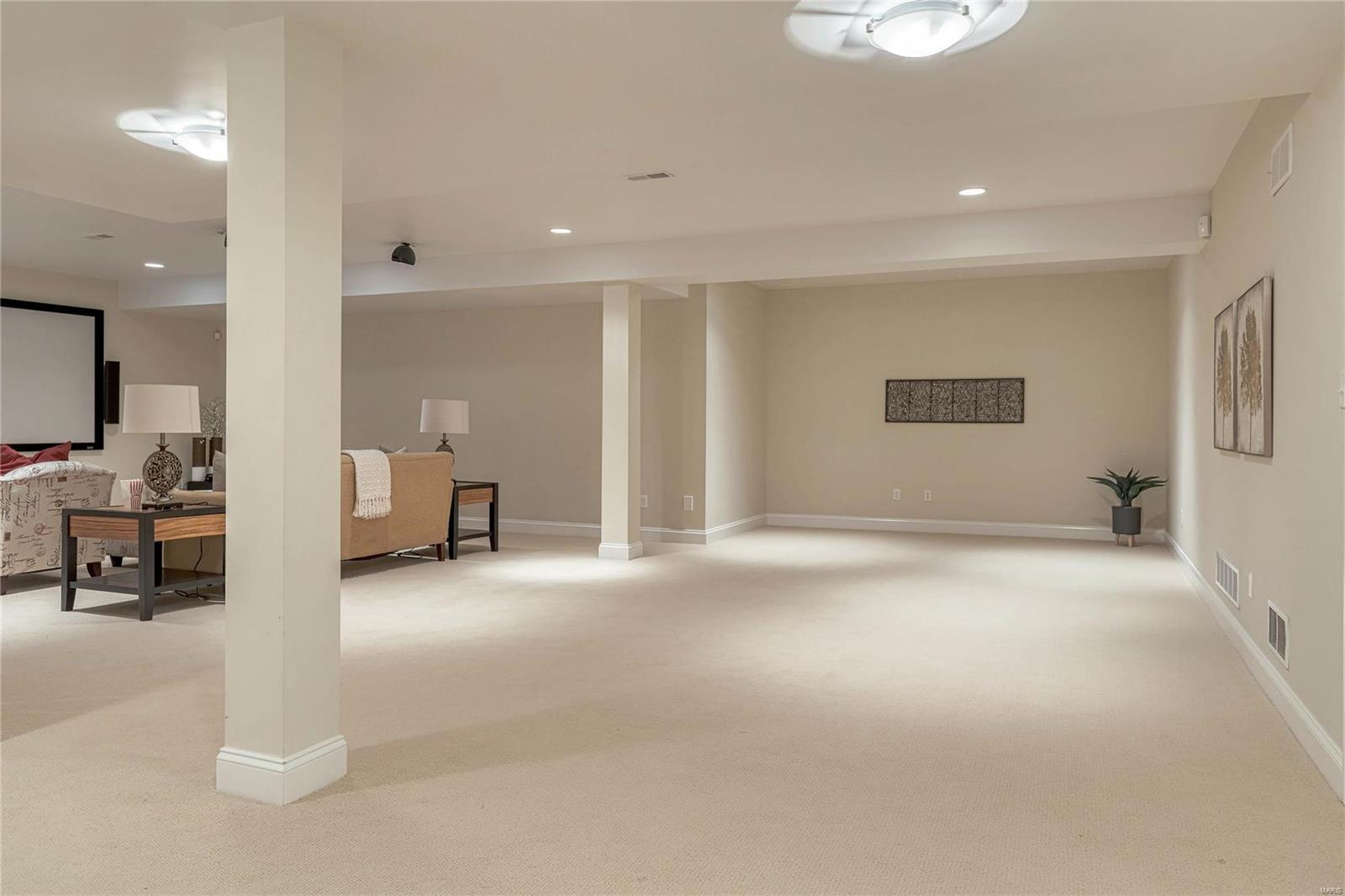 Beauwood Court - Residential