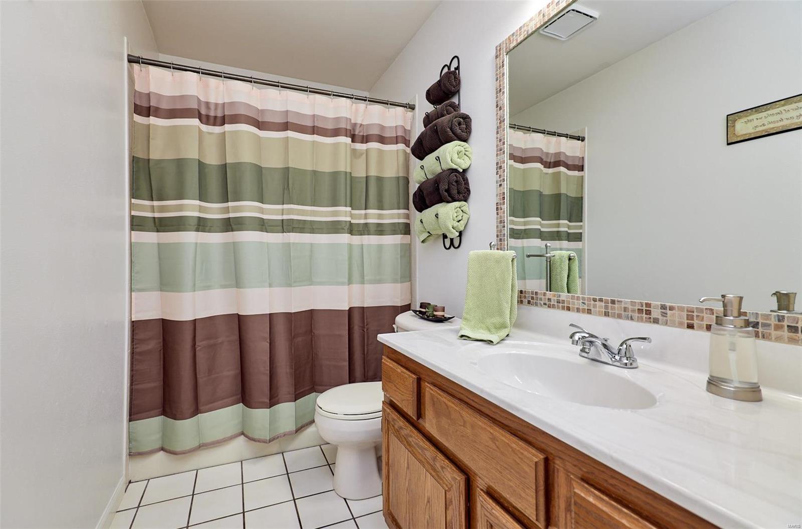 Twin Chimneys - Residential