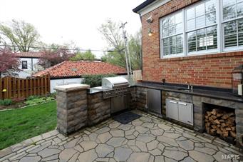 Davis Place - Residential