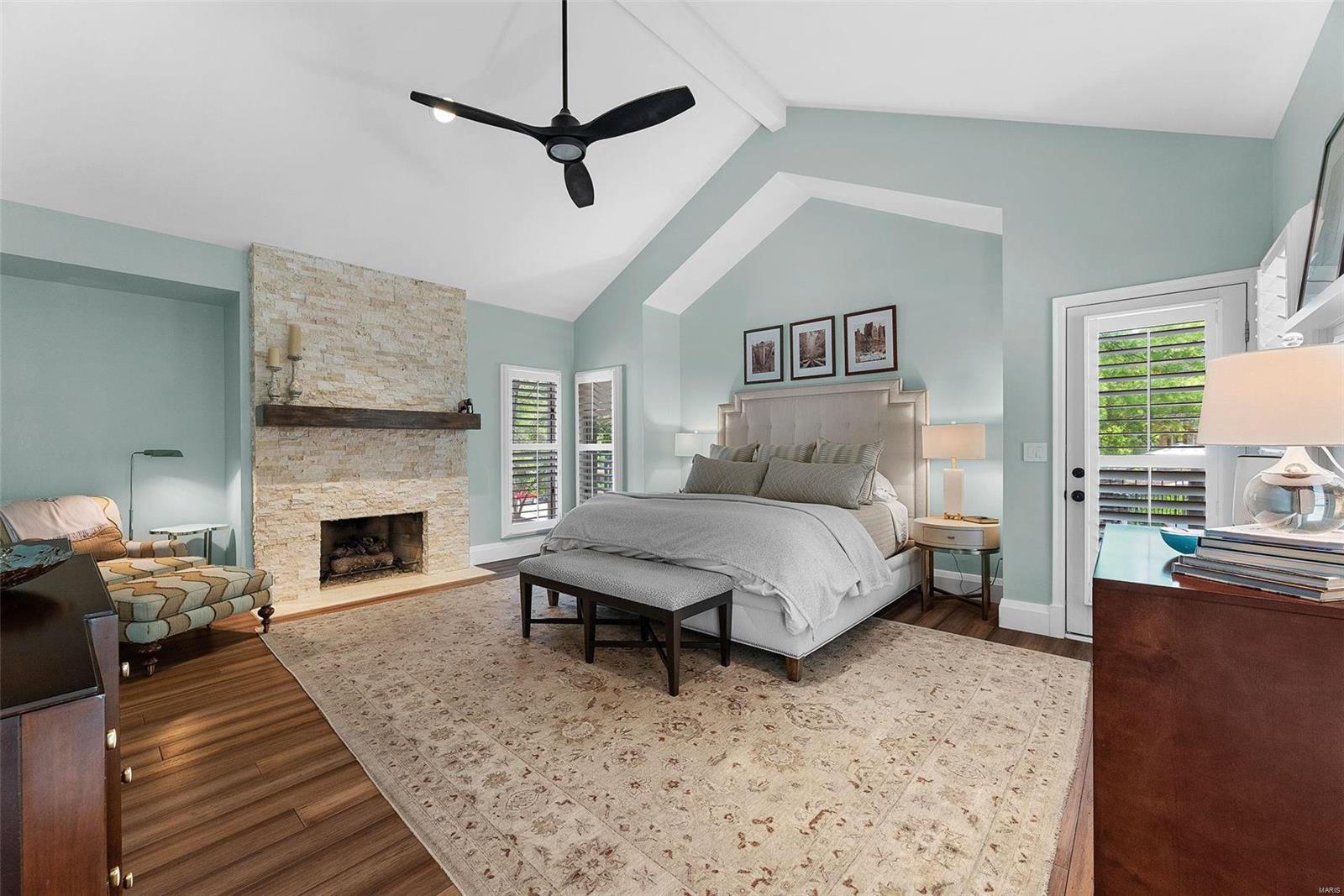 Kingspointe 2B - Residential