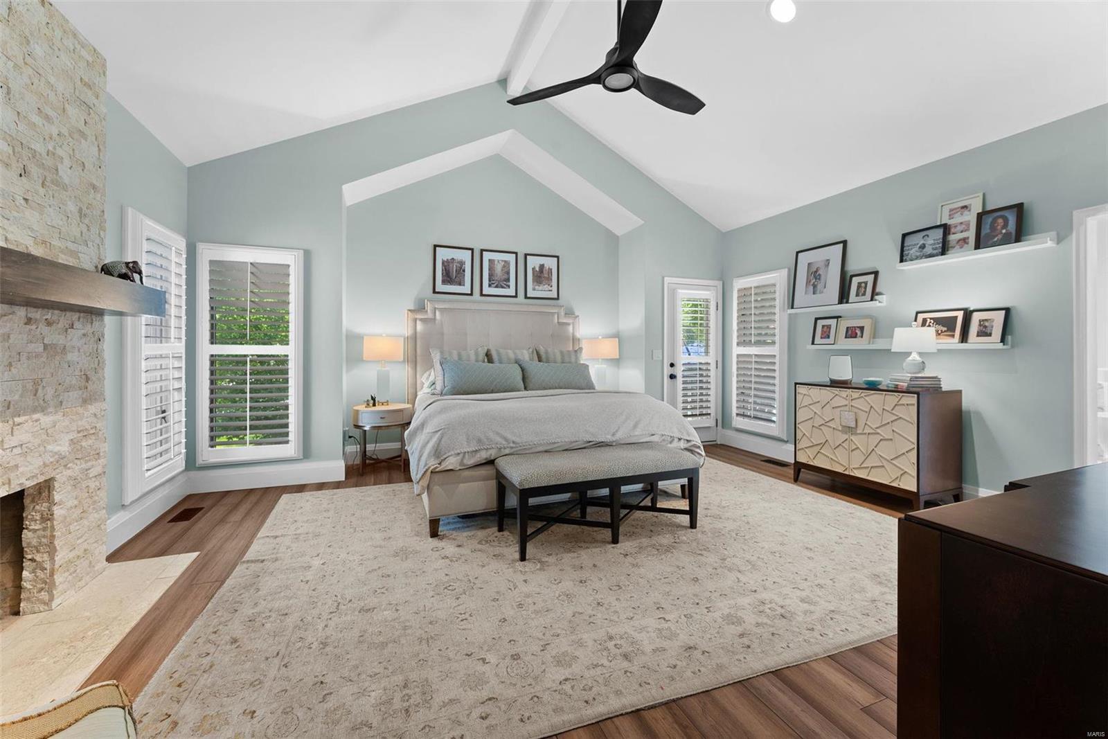 Kingspointe 2B - Residential