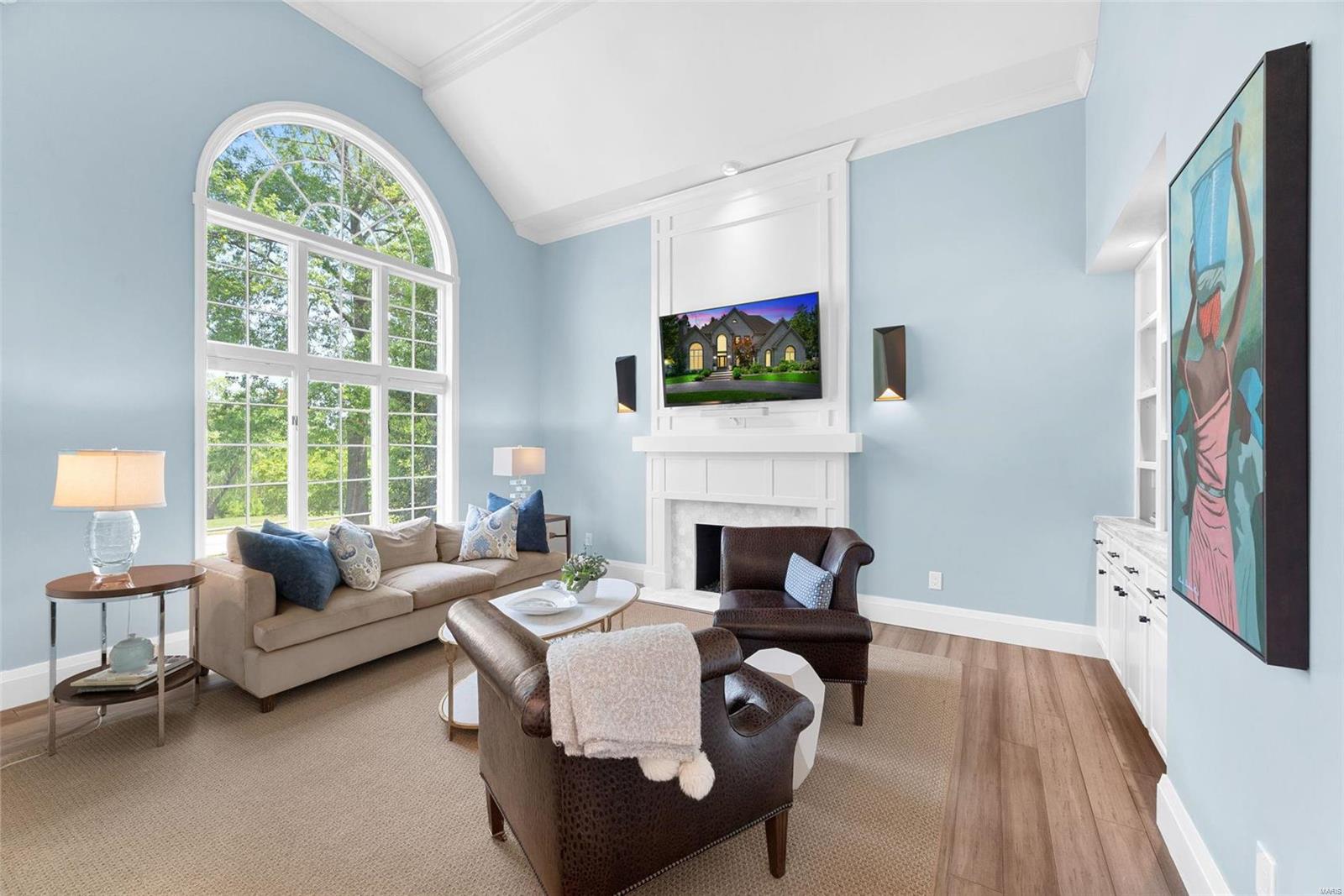 Kingspointe 2B - Residential