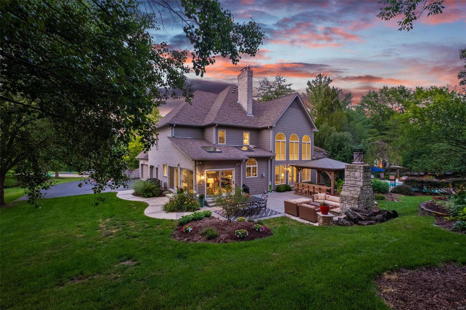 Kingspointe 2B - Residential