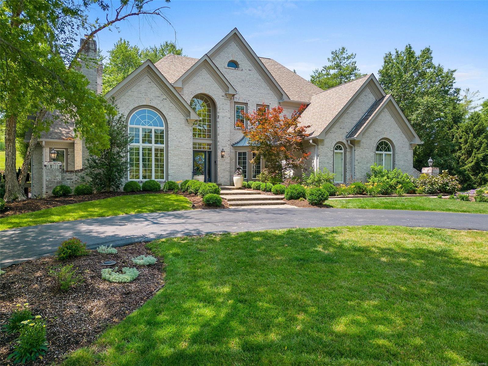 Kingspointe 2B - Residential