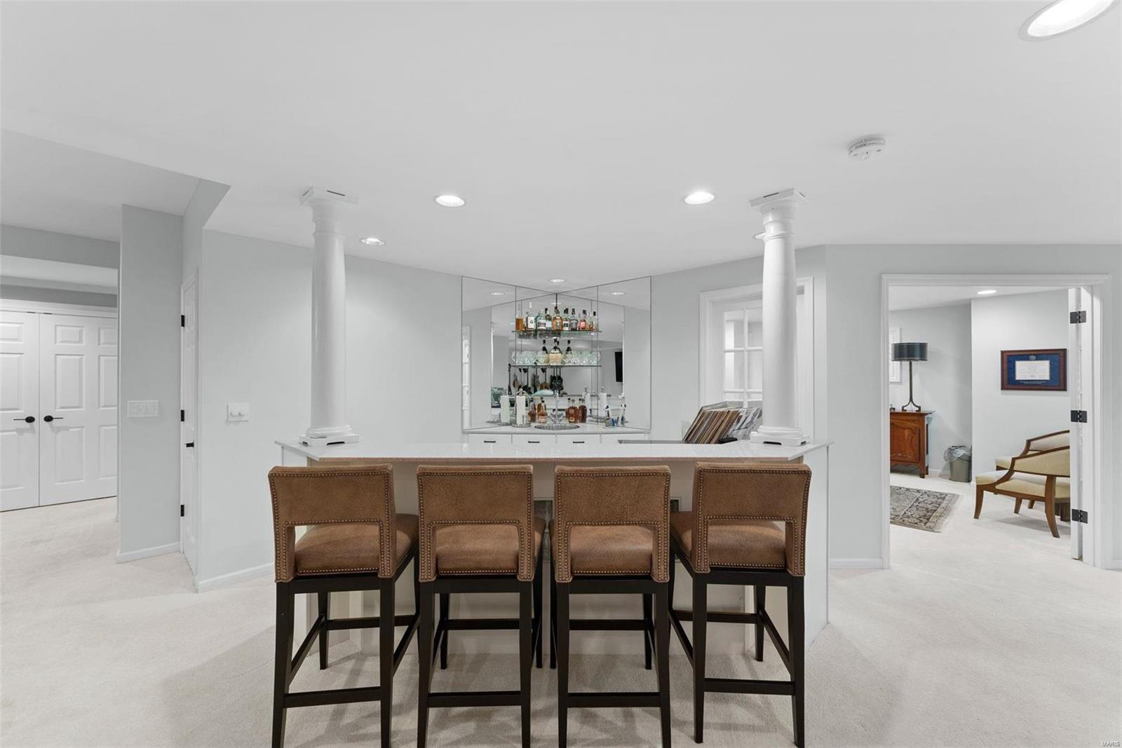 Kingspointe 2B - Residential