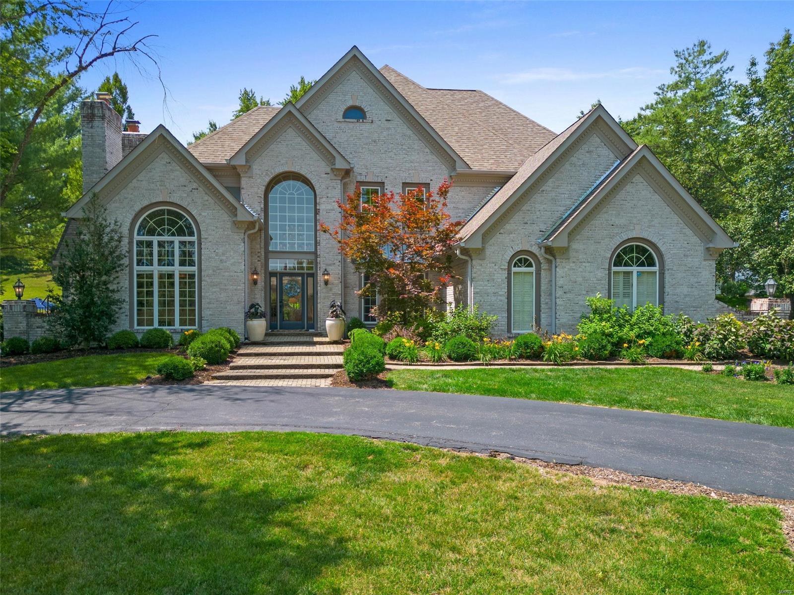 Kingspointe 2B - Residential