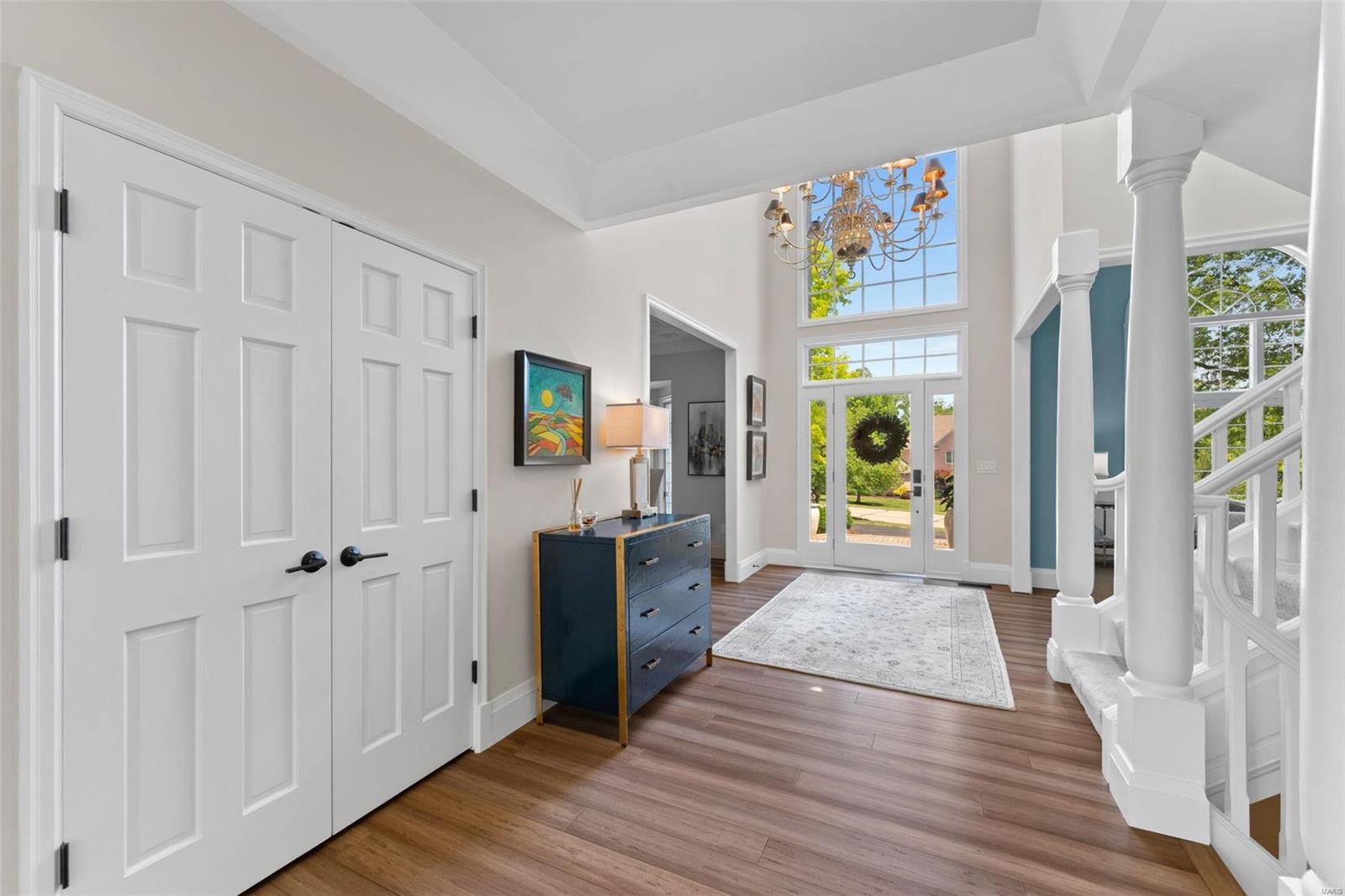 Kingspointe 2B - Residential