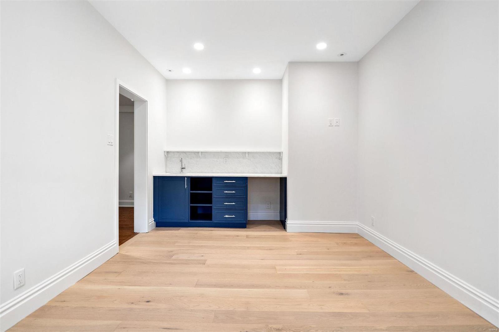 Nussbaum - Residential