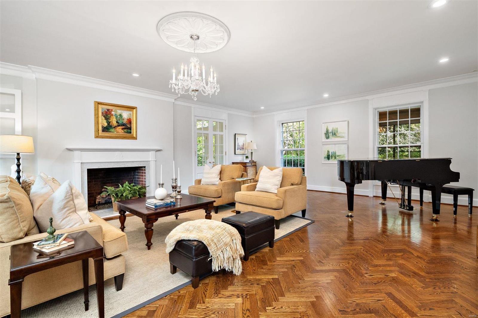 Nussbaum - Residential