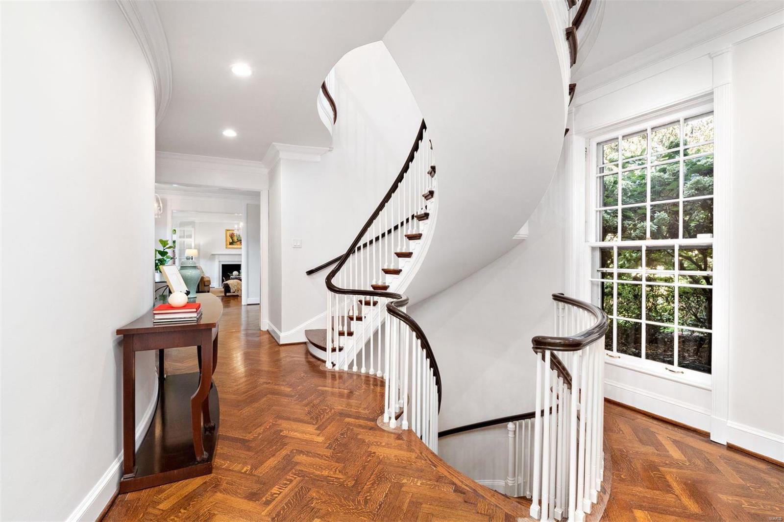 Nussbaum - Residential