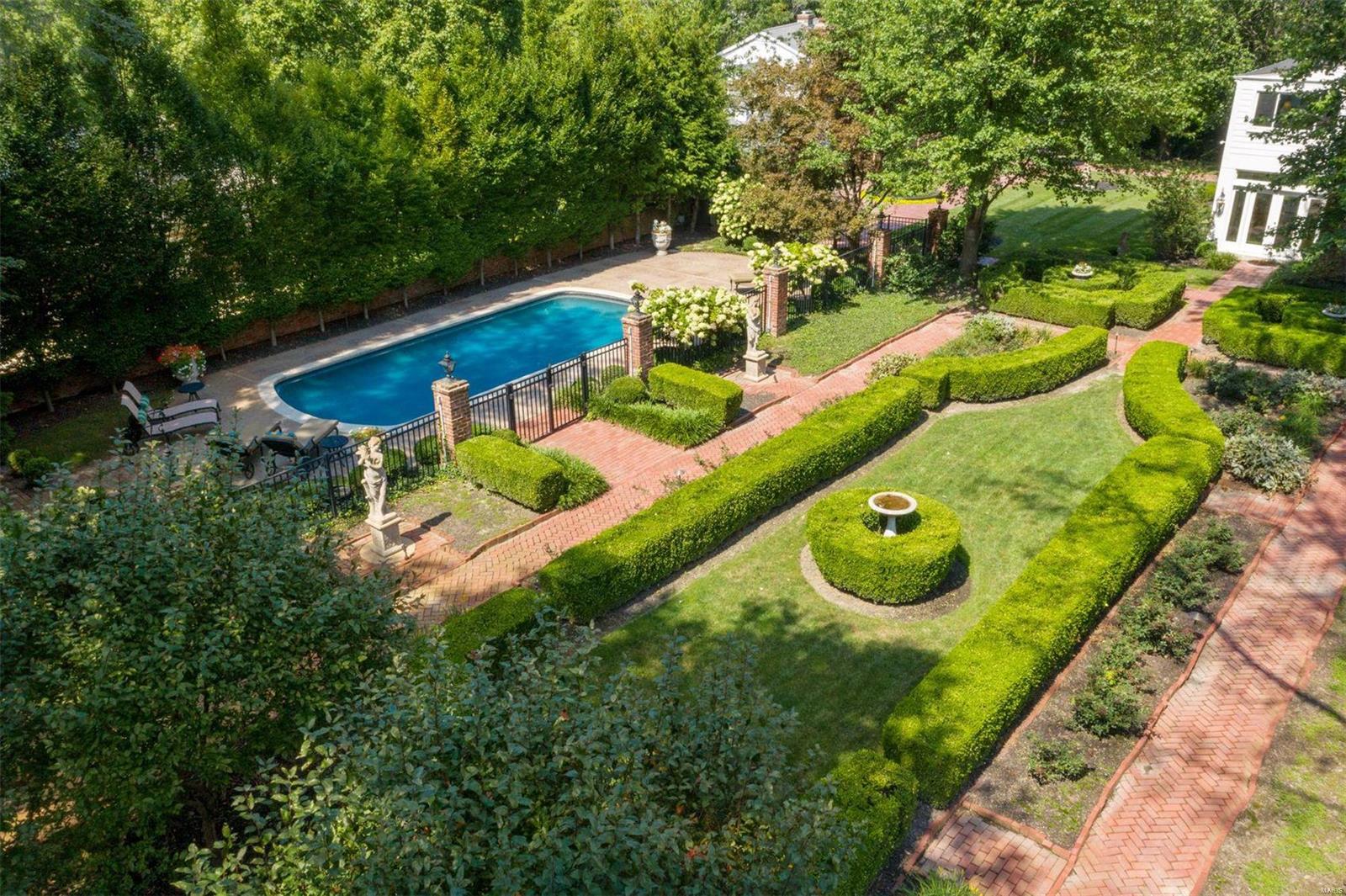 Nussbaum - Residential