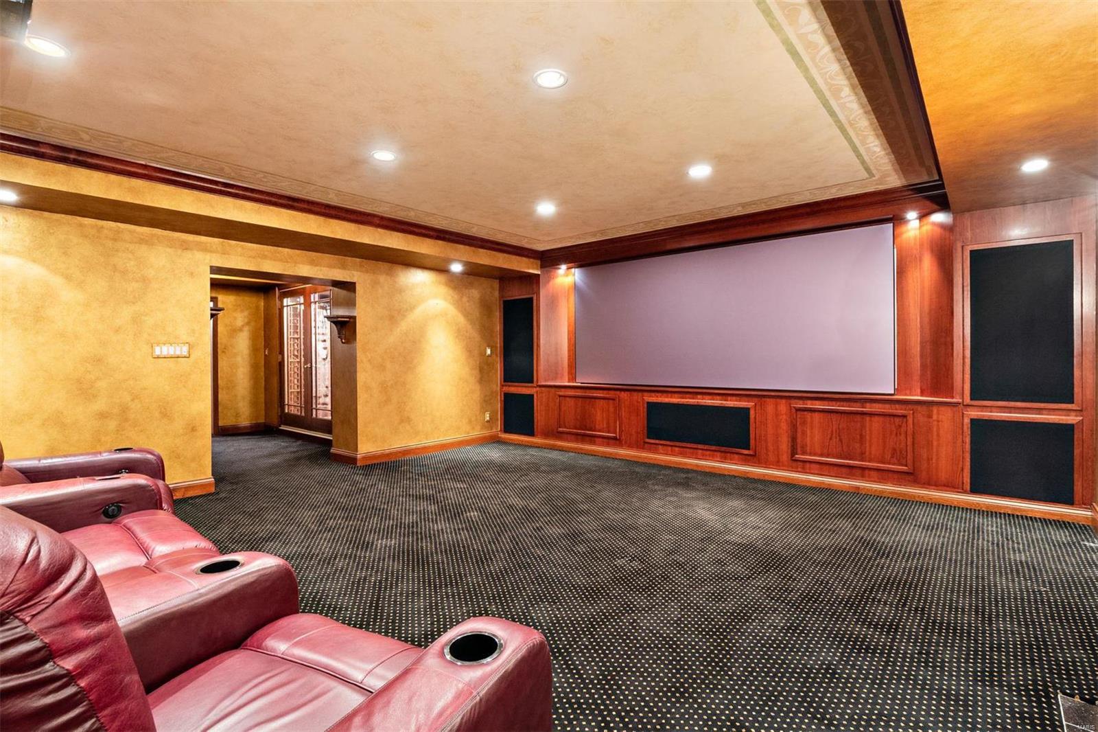 Nussbaum - Residential