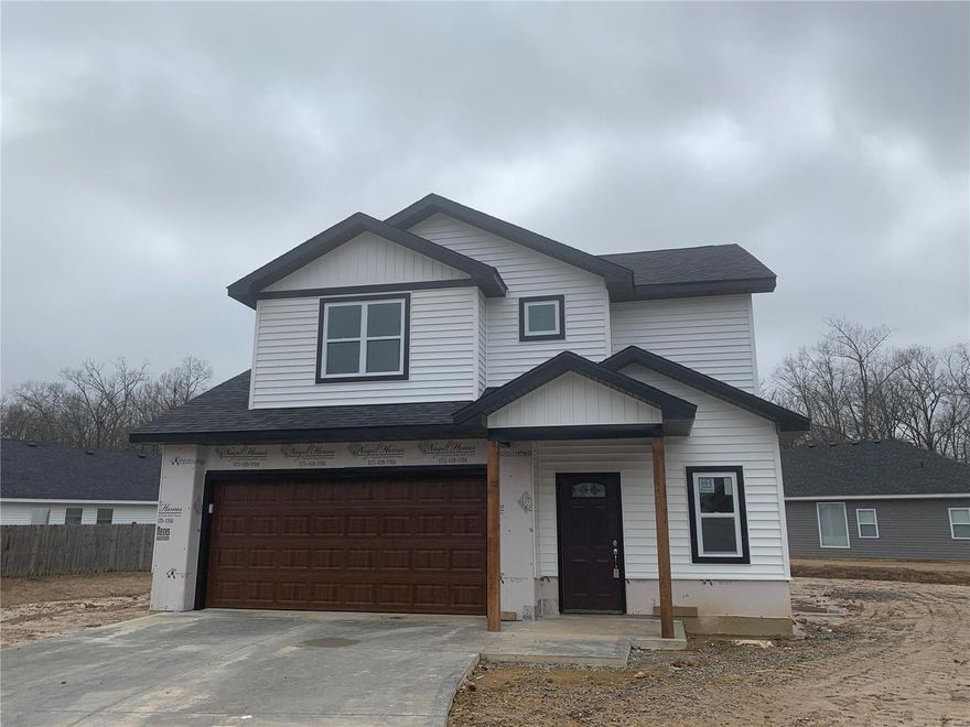 Brand new custom built two story craftsman home in great location. Home features all LED lighting, heat pump, all stainless steel appliances, custom cabinets, and lifetime warranty flooring. This three bedroom two and half bath home features an upstairs laundry room for easy convenience. Call today for your showing before its to late!