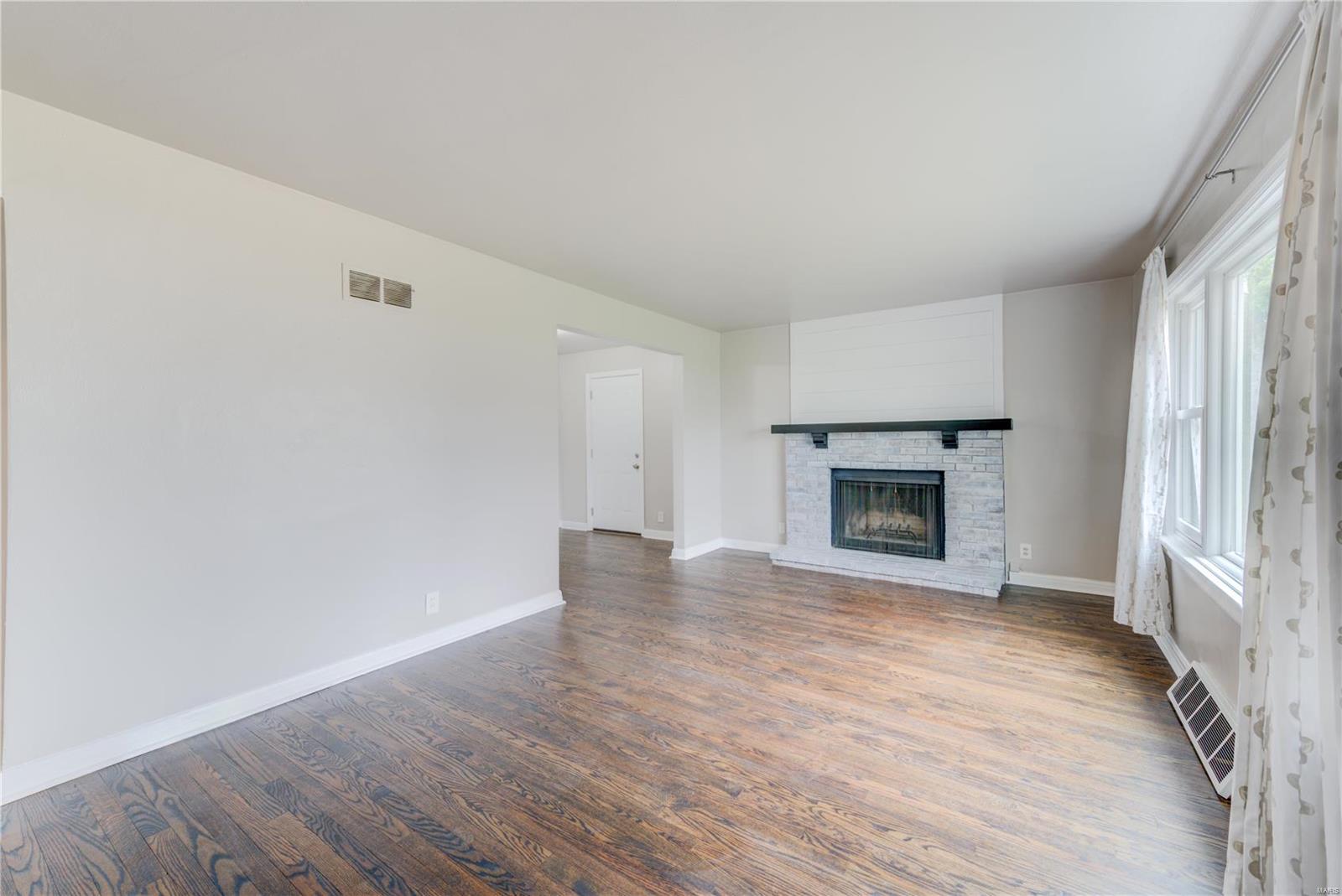 Meadow Brook Downs - Residential