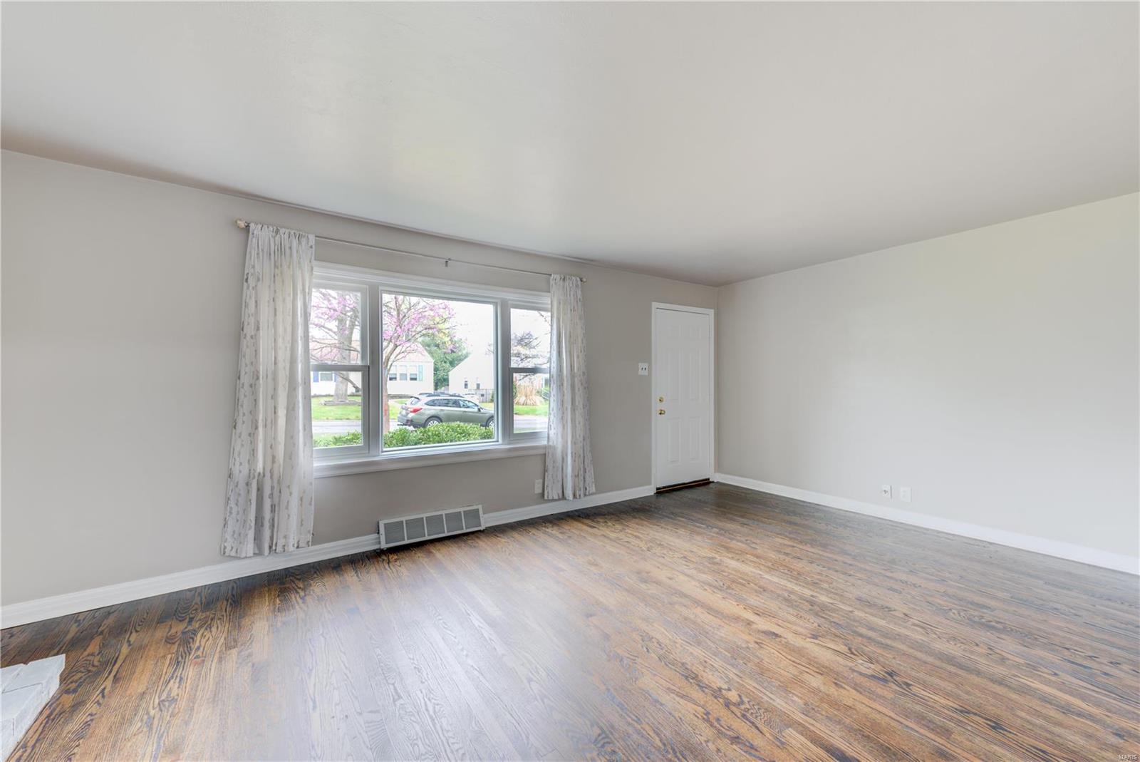 Meadow Brook Downs - Residential