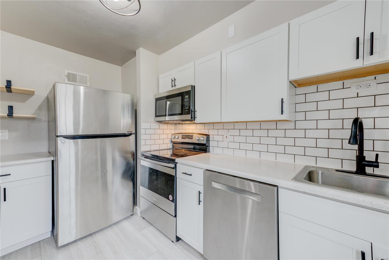 Meadow Brook Downs - Residential